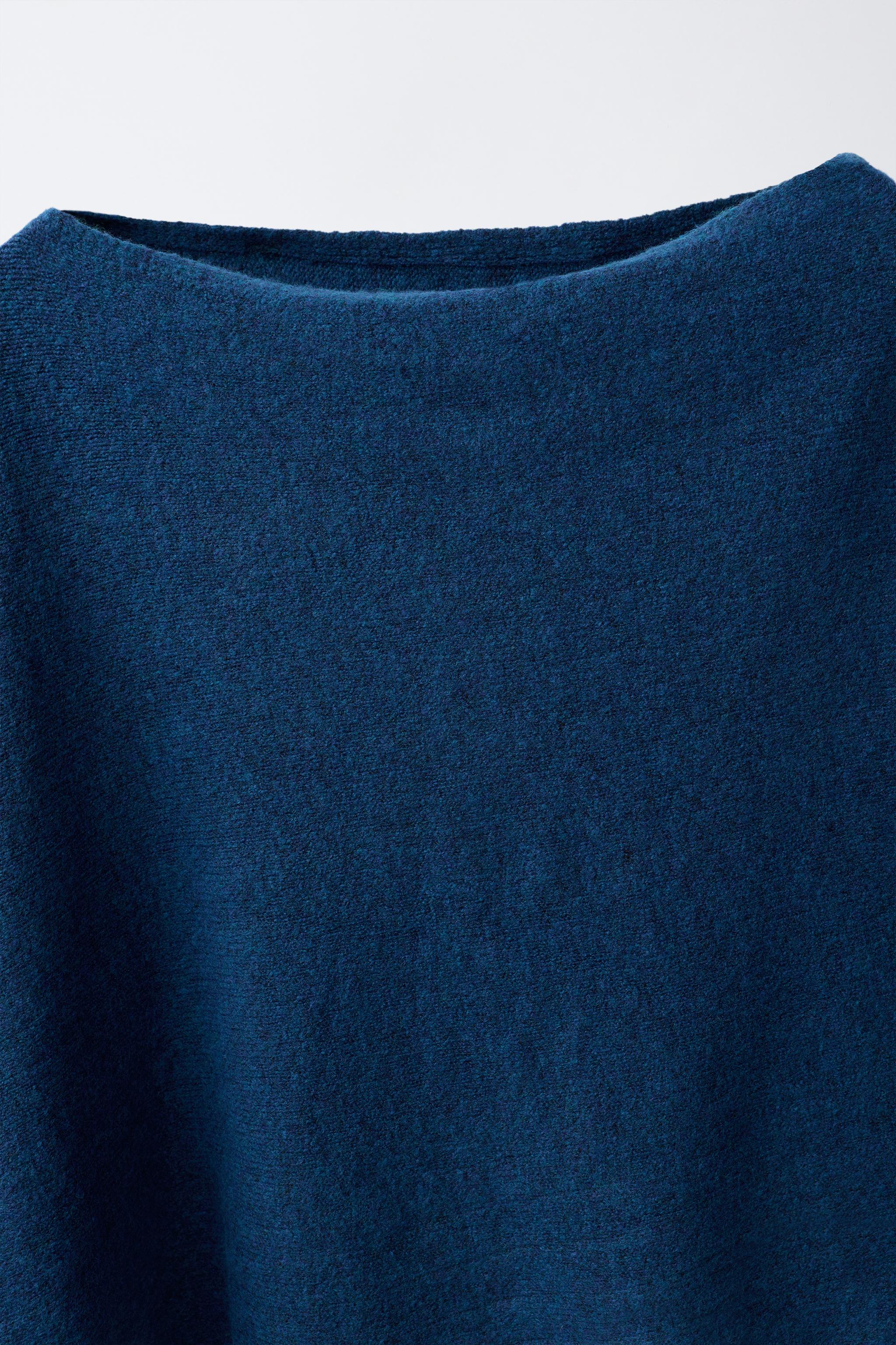 CAPE EN MAILLE FINE
